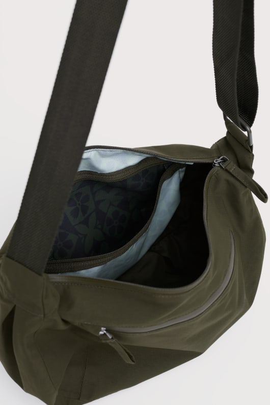 kevern cruz bolsa de cuerpo en tela impermeable
