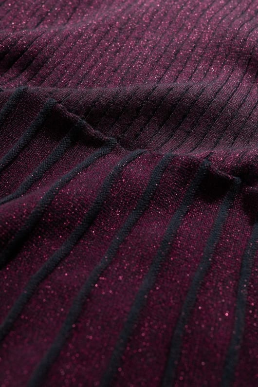 tallo de vidrio reluciente vestido de punto