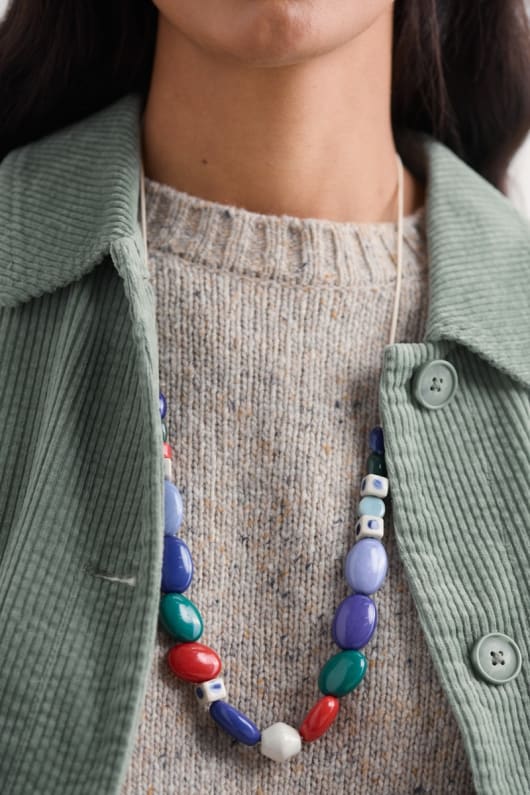 bodinnar con cuentas de collar