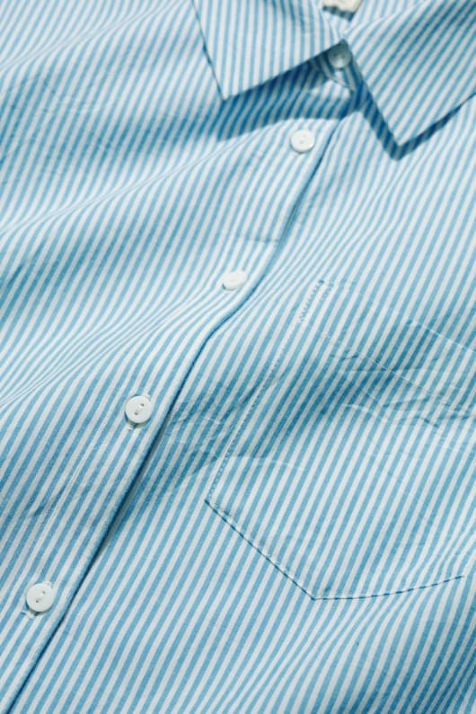 isla semi-amueblada camisa